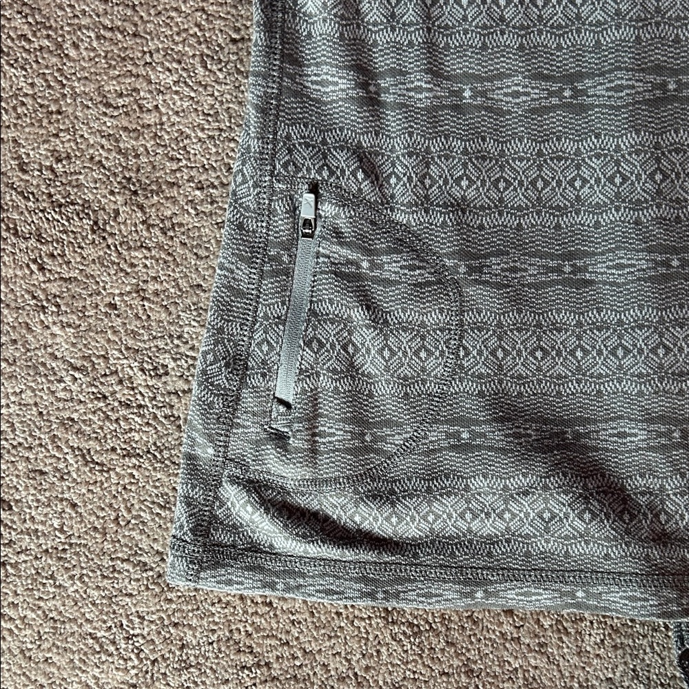 Eddie Bauer Charcoal Patterned Pullover - image 4